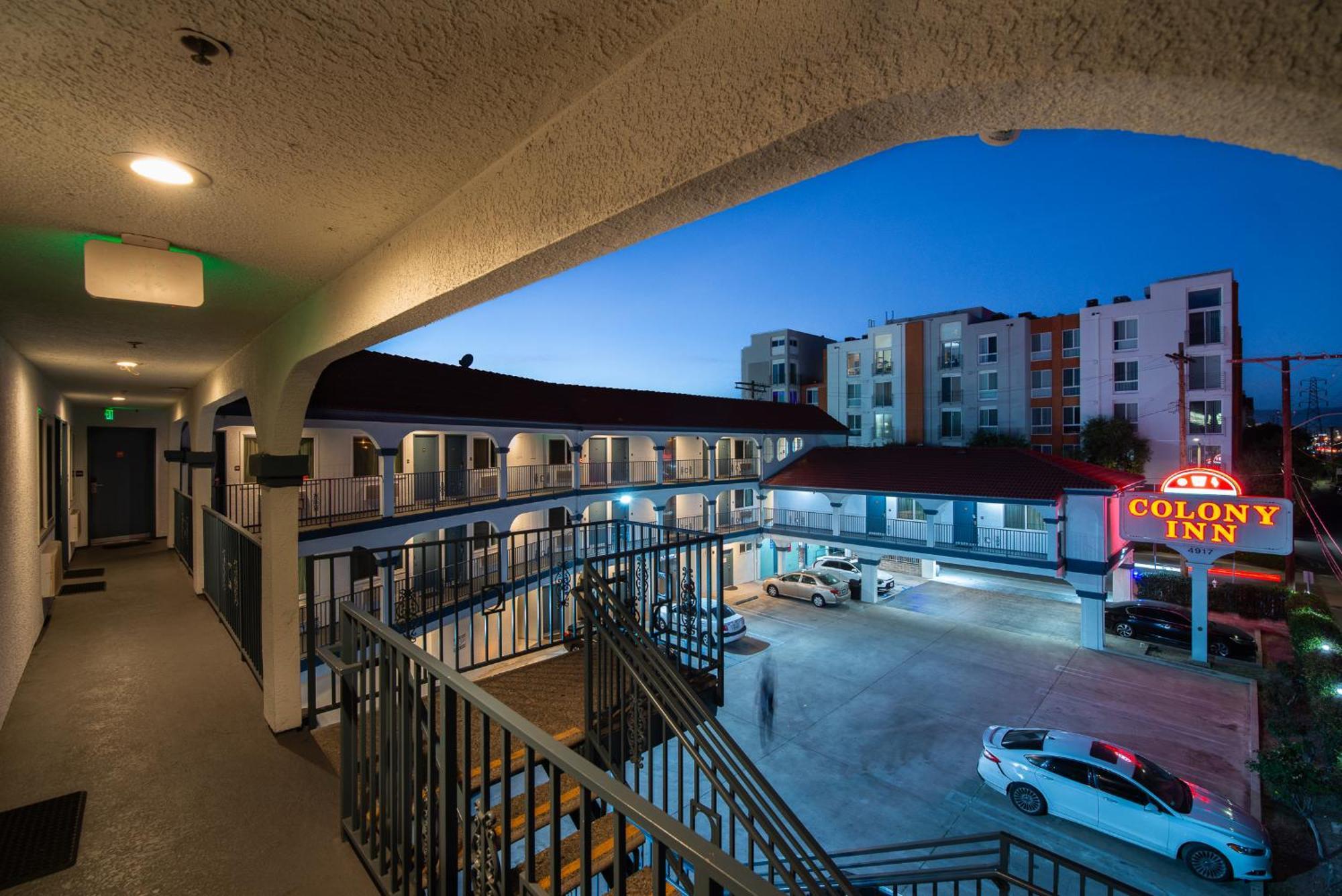 Colony Inn - North Hollywood - Hotel Near Universal Studios — Photos 2